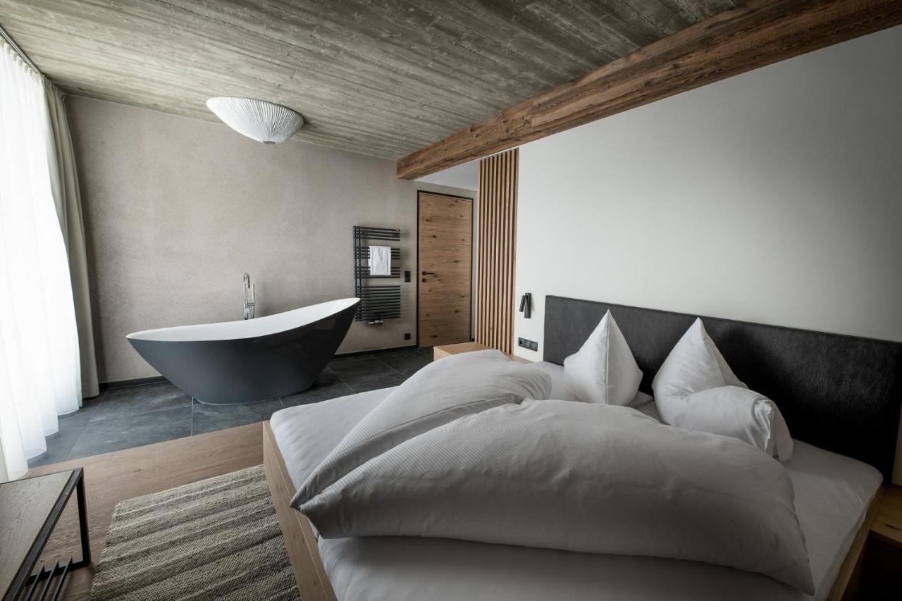 Glanz & Glory Appartements Laengenfeld מראה חיצוני תמונה